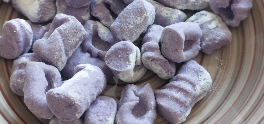 ricetta gnocchi di patate viola De.Co. montagna di Condove